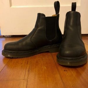 Doc Marten Chelsea Boot